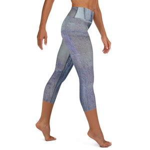 Water Sky Wind ll Yoga Capri Leggings